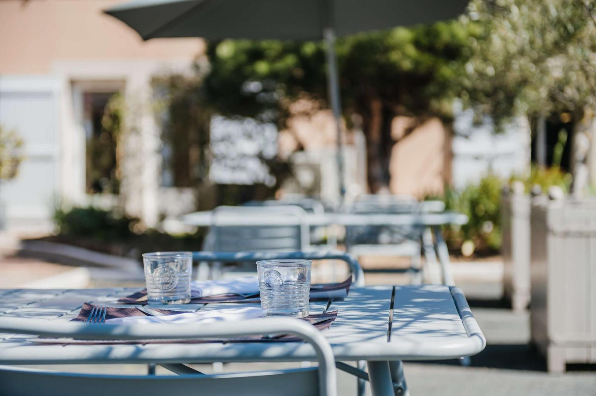 Sure Hotel By Best Western Chateauroux Bagian luar foto
