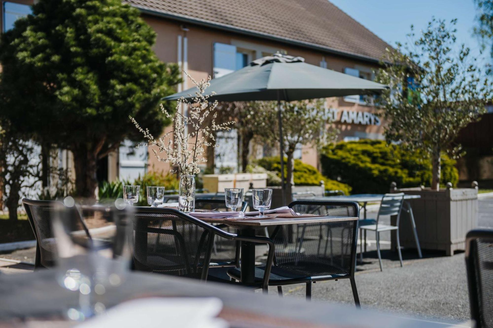 Sure Hotel By Best Western Chateauroux Bagian luar foto